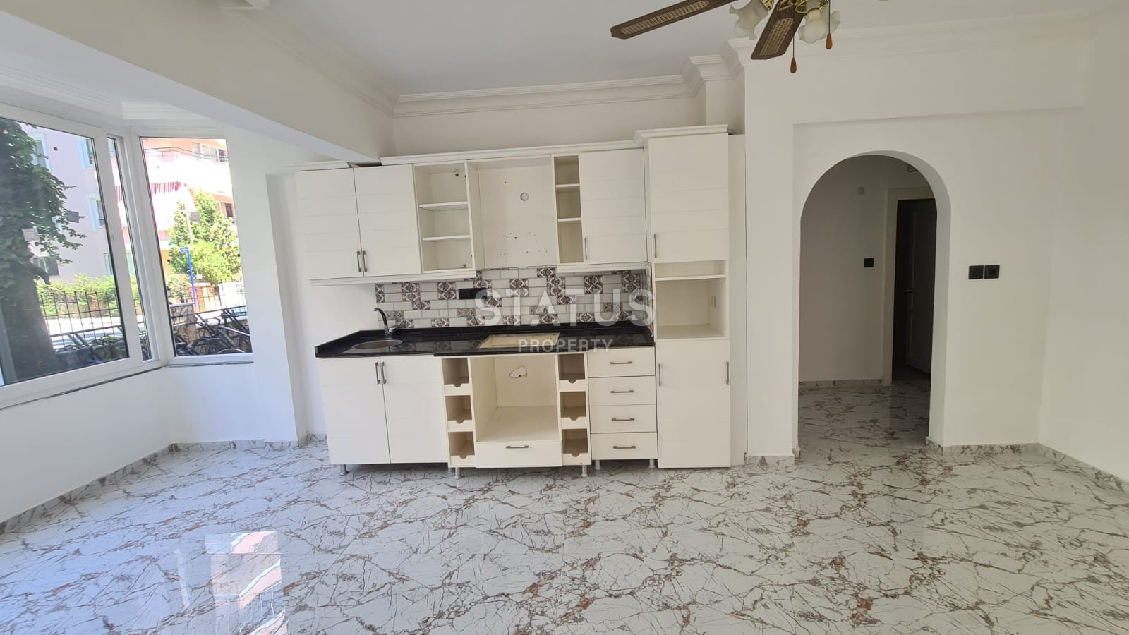 2+1 at a bargain price in Mahmutlar. 100m2 фото 5