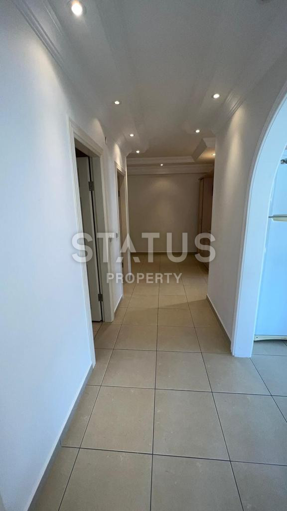 Spacious 3+1 apartment 250 meters from the sea. Tosmur, 120m2. фото 7