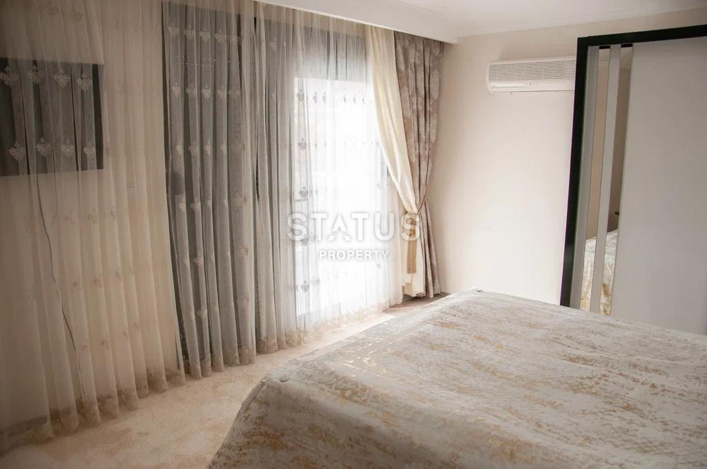 Трёхкомнатный дуплекс с отдельной кухней в центре Алании. 170м2. фото 11