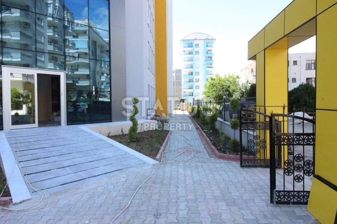 Новая квартира с мебелью 1+1 в комплексе с бассейном, Махмутлар,68 м2 фото 4