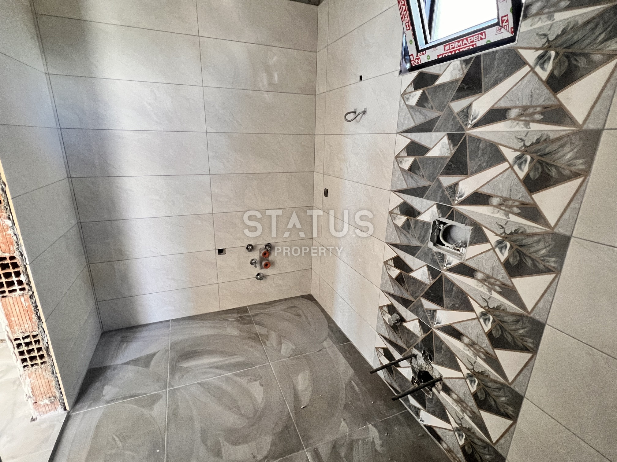 Двухкомнатная квартира на этапе пред сдаче в 400м от моря в Махмутларе. 60м2 фото 26