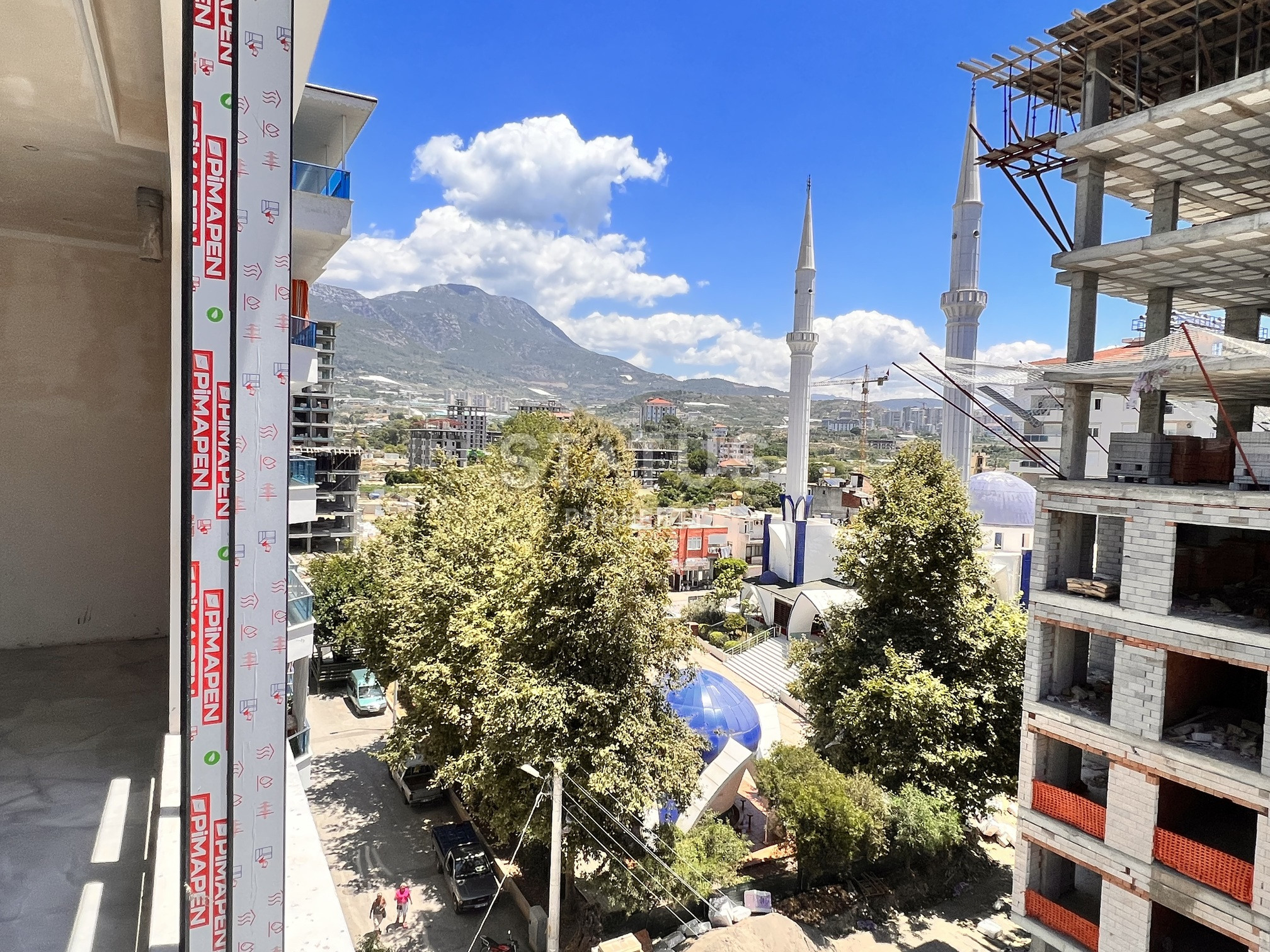 Двухкомнатная квартира на этапе пред сдаче в 400м от моря в Махмутларе. 60м2 фото 29