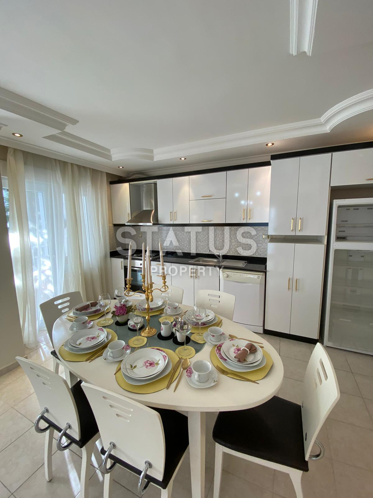 Апартаменты 2+1 в 200м от моря в районе Оба, 115м2 фото 1