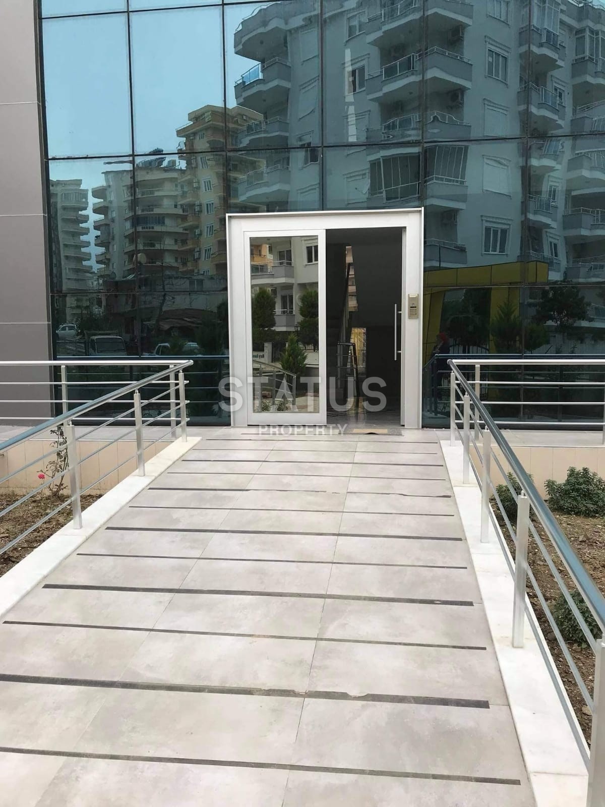 Новая квартира с мебелью 1+1 в комплексе с бассейном, Махмутлар,68 м2 фото 13