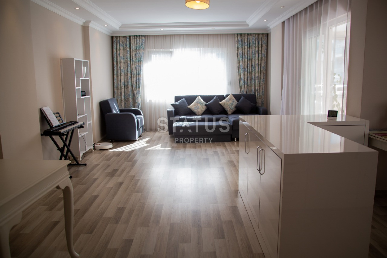 Bright cozy apartments 2+1 in OBA 250m from the sea, 100m2 фото 3