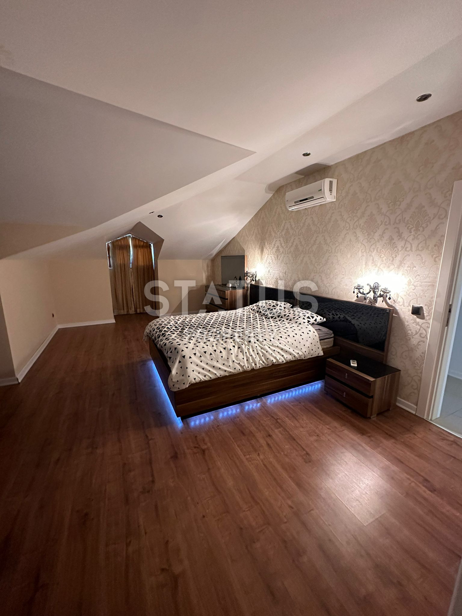 Fashionable duplex with 4+1 Jacuzzi in Oba, 160 m2 фото 12