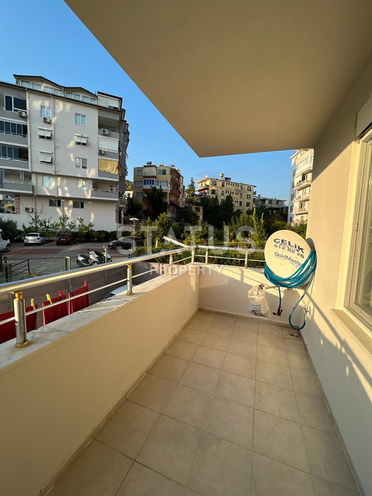 Status Property offers you a spacious inverted duplex. фото 15