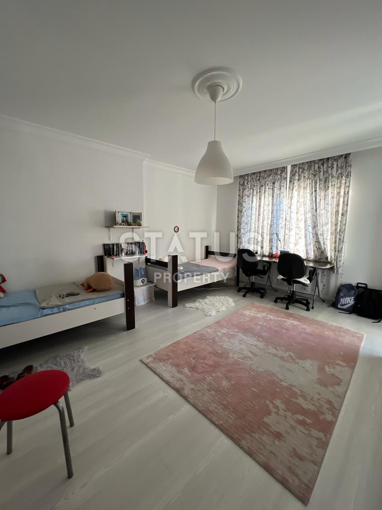 Status Property offers you a spacious inverted duplex. фото 16