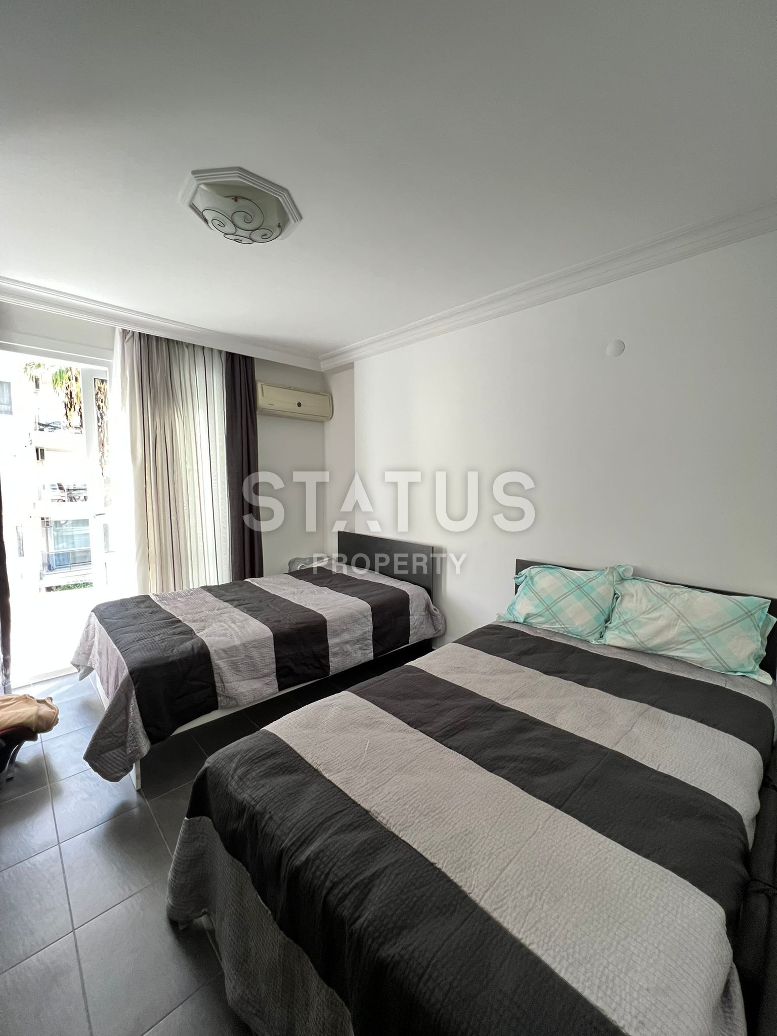 For sale is a three-room apartment in Oba. фото 11