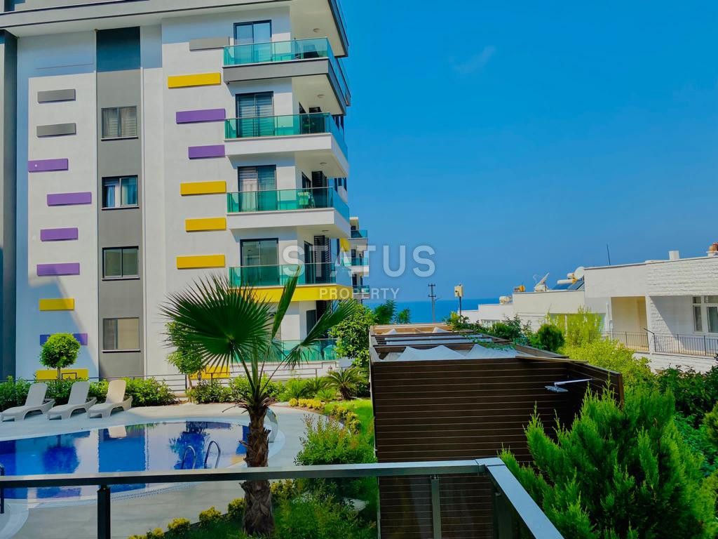 Three-room furnished apartment 200m from the sea in a boutique complex in Kargicak. 85m2 фото 14