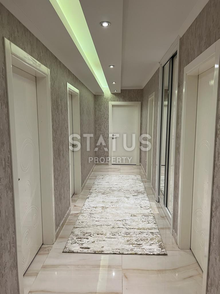 Furnished apartment 2+1 with a private pool in a premium class residential complex in Cikcilli. 200m2 фото 8