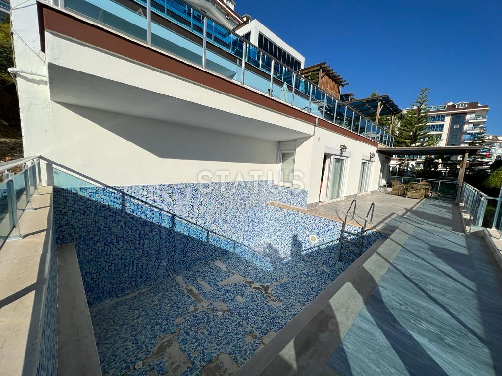 Furnished apartment 2+1 with a private pool in a premium class residential complex in Cikcilli. 200m2 фото 20