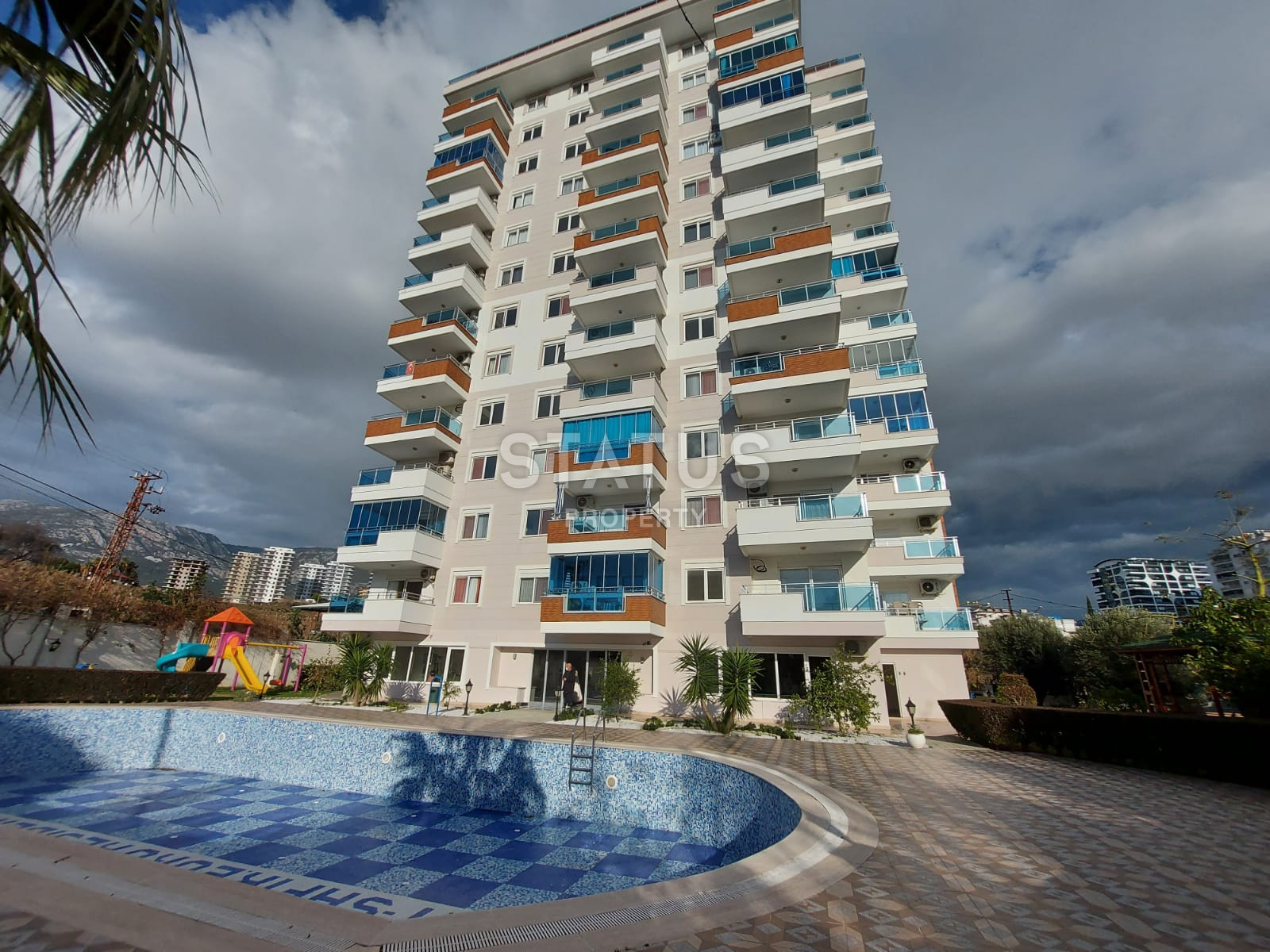 Апартаменты 2+1 с видом на море в Махмутларе, 120 м2 фото 1