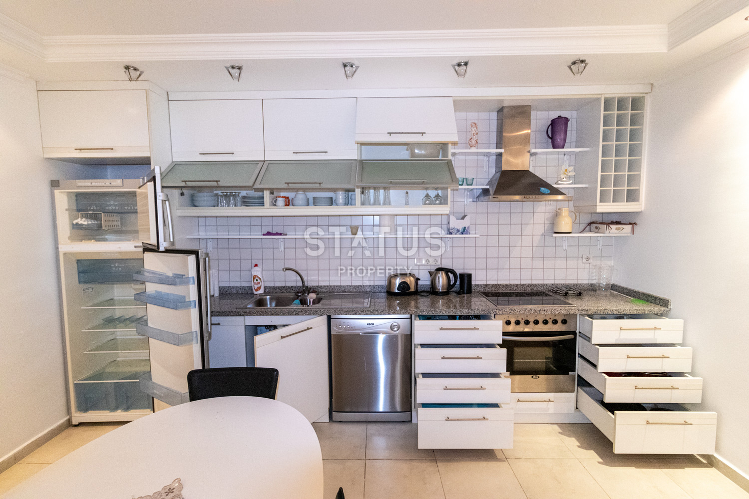 Трёхкомнатная квартира с террасой в спальной части района Махмутлар. 130м2 фото 15