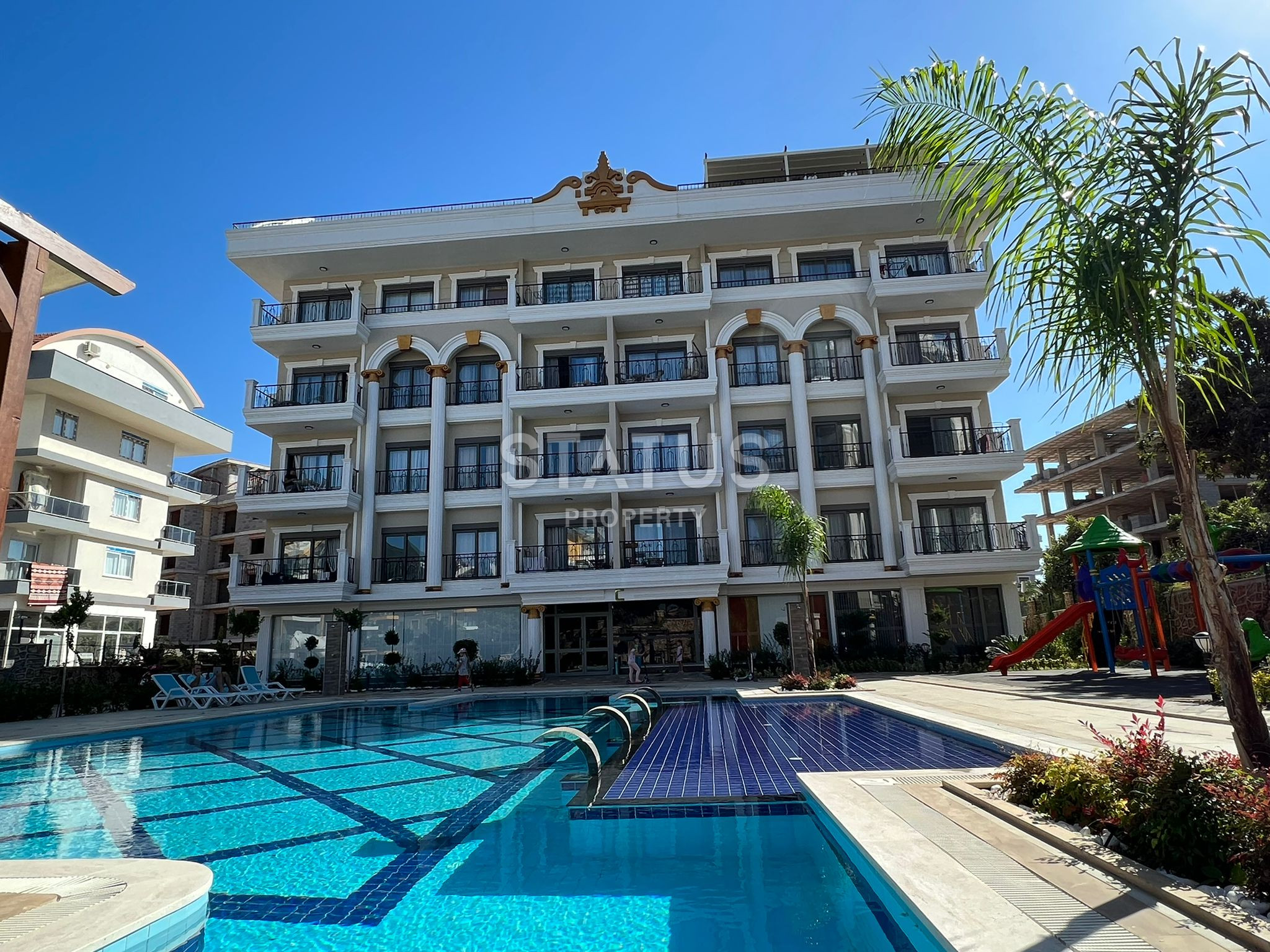 Furnished one-bedroom apartment with a separate kitchen in a residential complex with full infrastructure in OBA. 110m2 фото 4