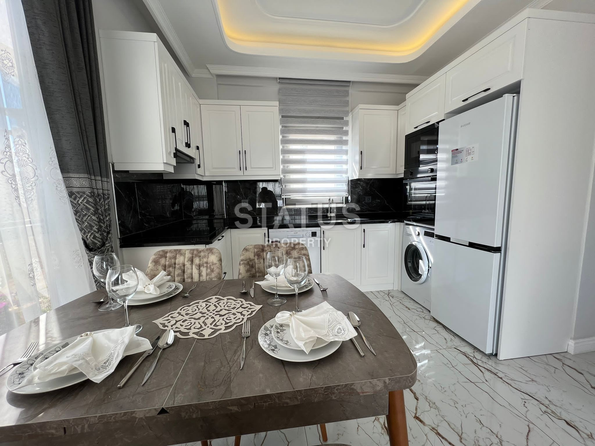 Furnished one-bedroom apartment with a separate kitchen in a residential complex with full infrastructure in OBA. 110m2 фото 10