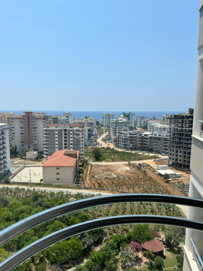 Трехкомнатные просторные апартаменты в Махмутларе, 110м2 фото 1