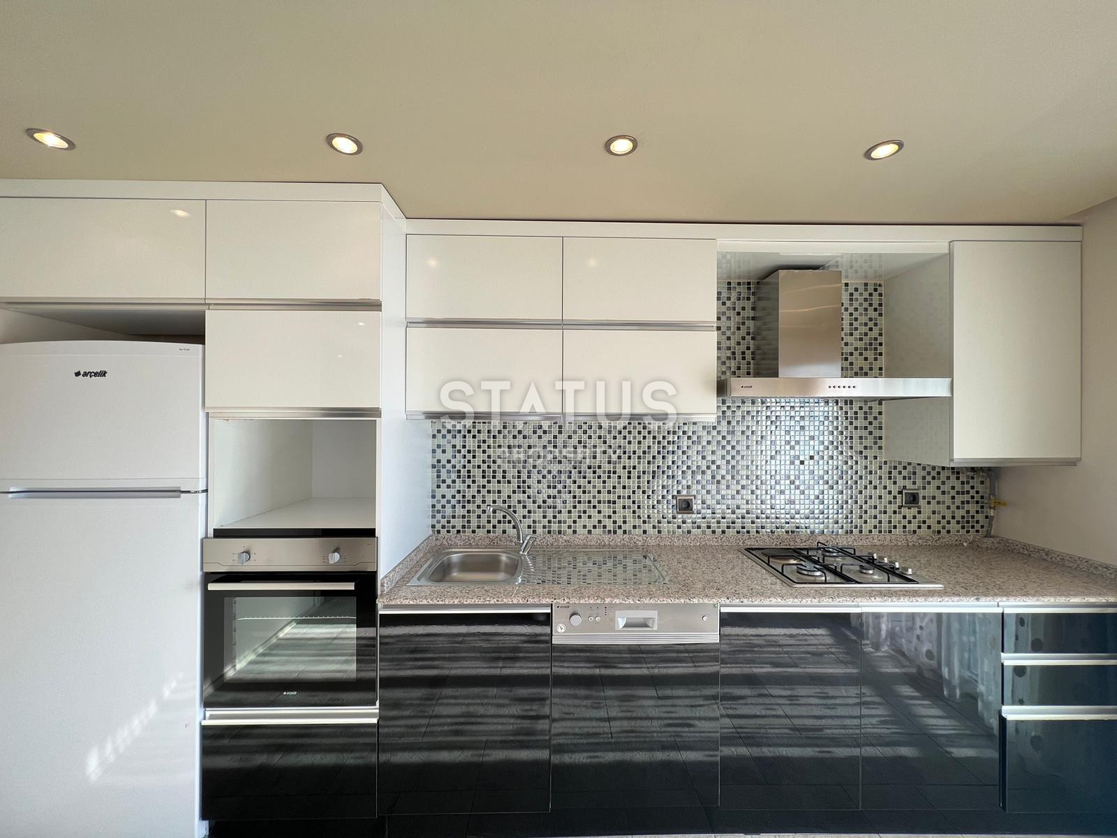 Spacious one-bedroom apartment overlooking the sea and the fortress of Alanya. 100m2 фото 7