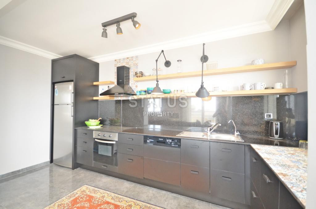 Дуплекс 3+1 с видом на море и горы в Махмутларе. 250м2 фото 6