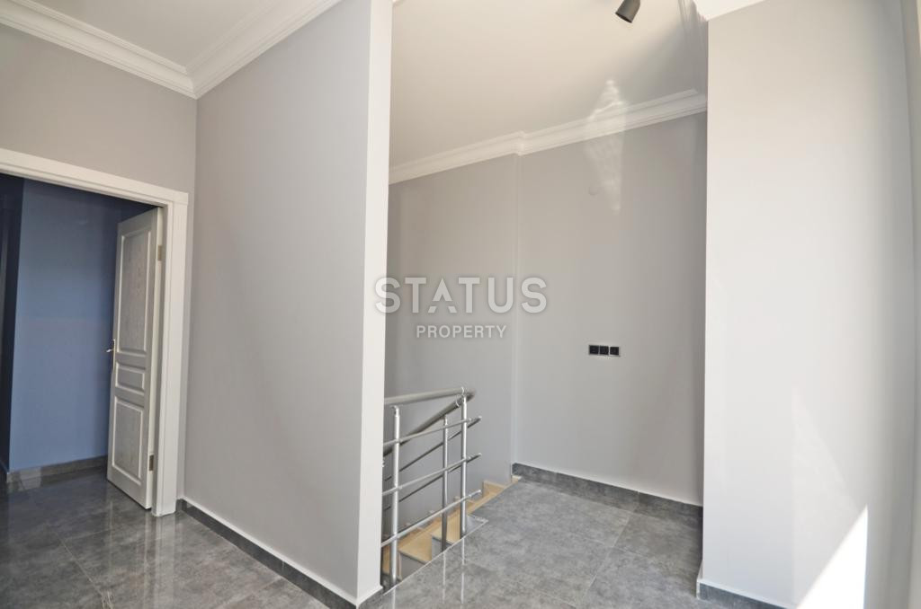 Дуплекс 3+1 с видом на море и горы в Махмутларе. 250м2 фото 9