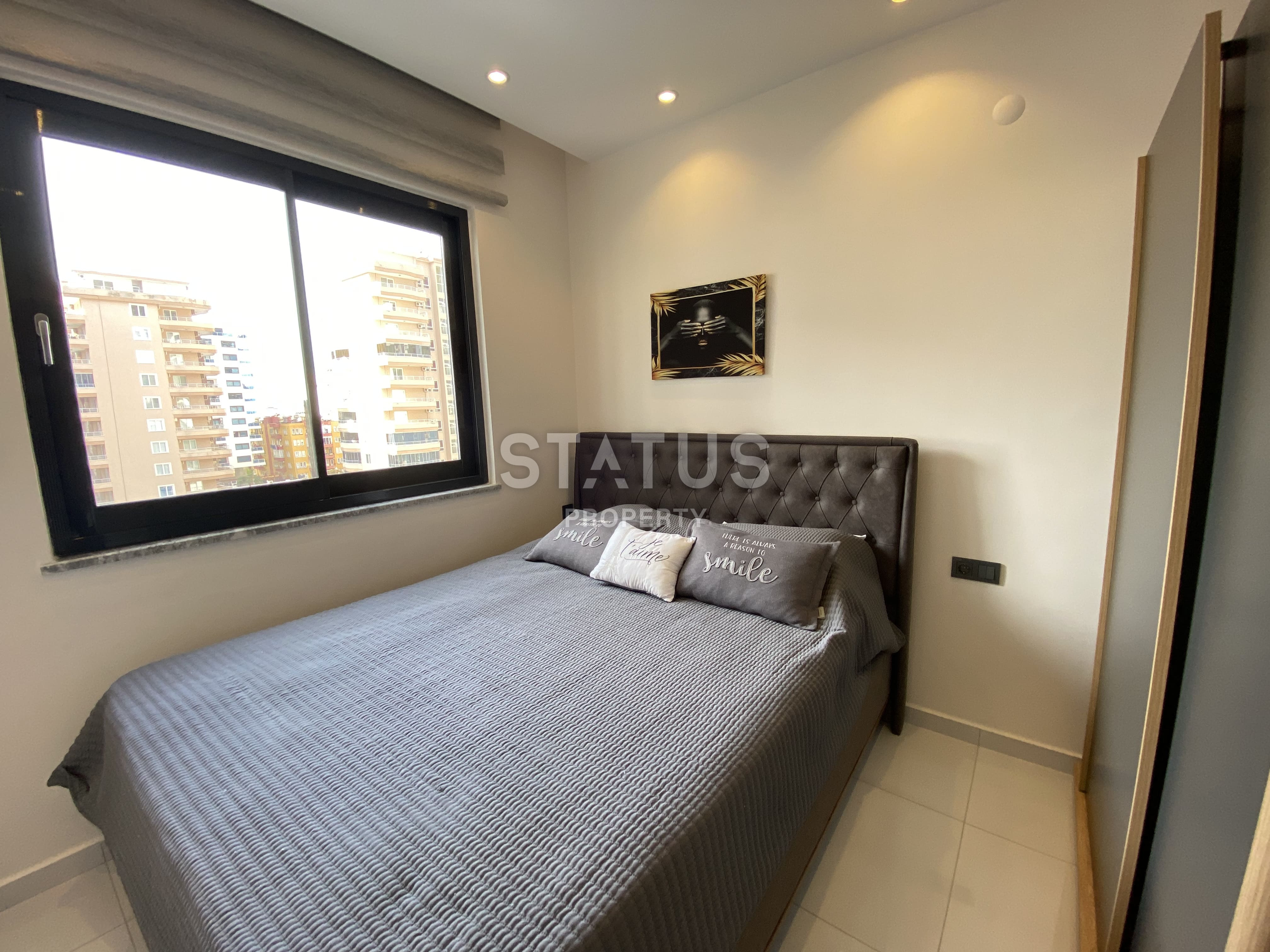 Furnished apartments 2+1 in a residential complex of a hotel type in Mahmutlar. 110m2 фото 3