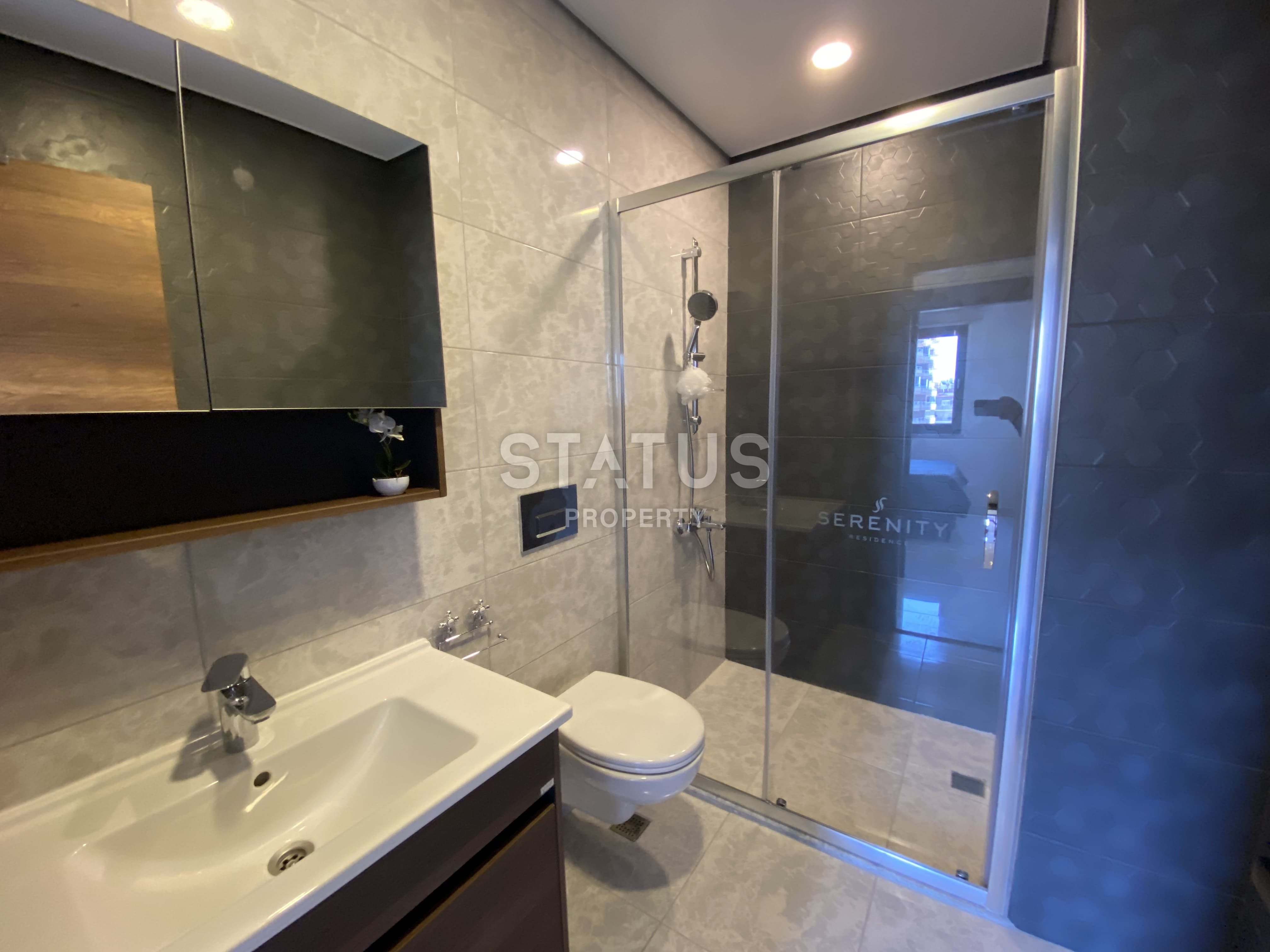 Furnished apartments 2+1 in a residential complex of a hotel type in Mahmutlar. 110m2 фото 4