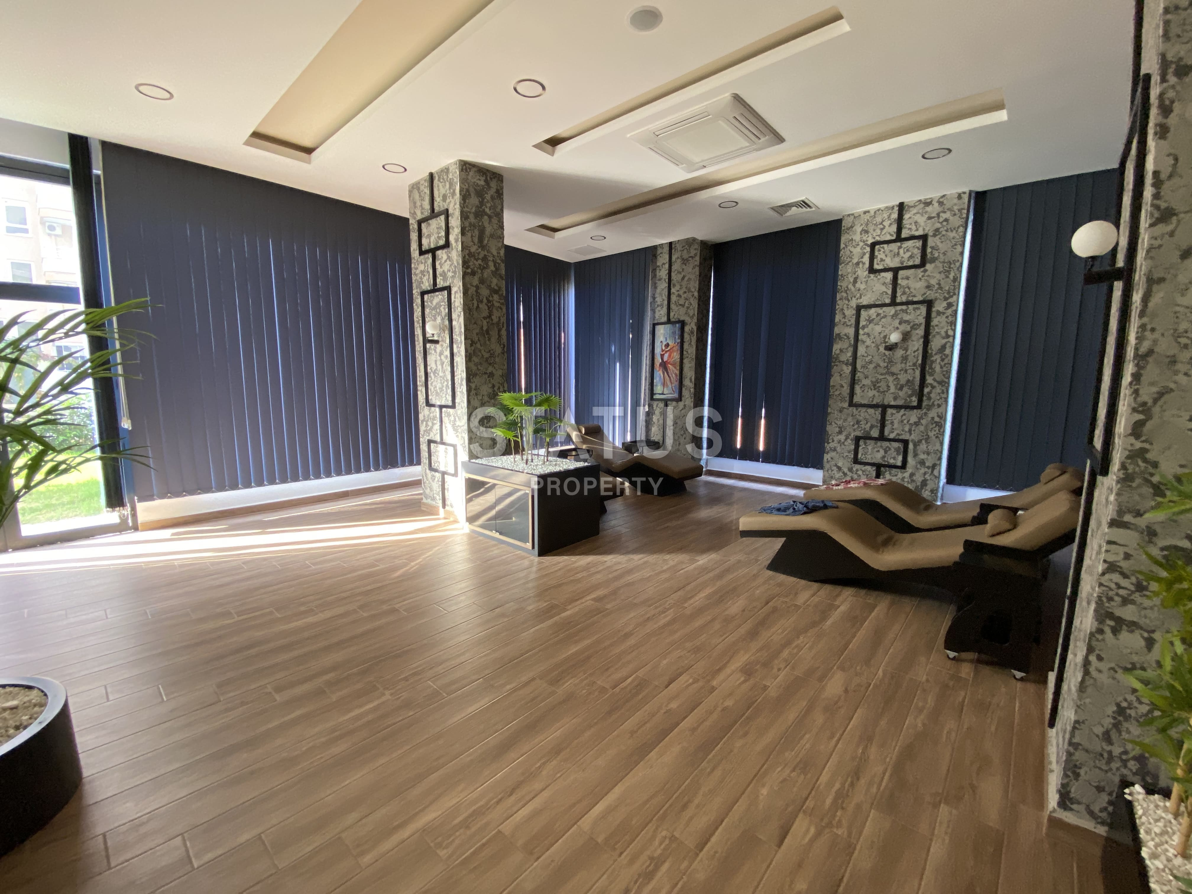 Furnished apartments 2+1 in a residential complex of a hotel type in Mahmutlar. 110m2 фото 9