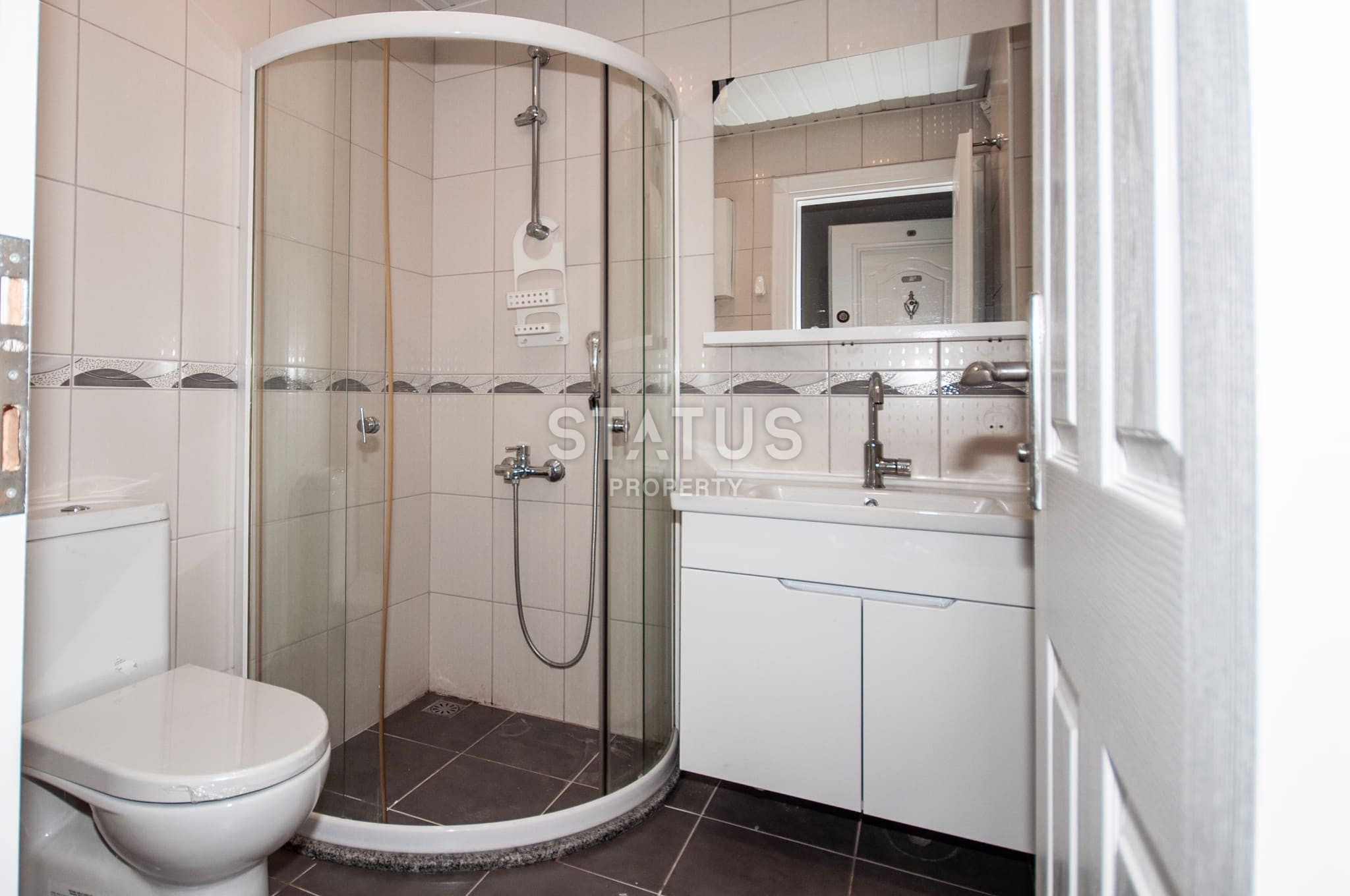 Двухкомнатные апартаменты на Клеопатре, 60м2 фото 15