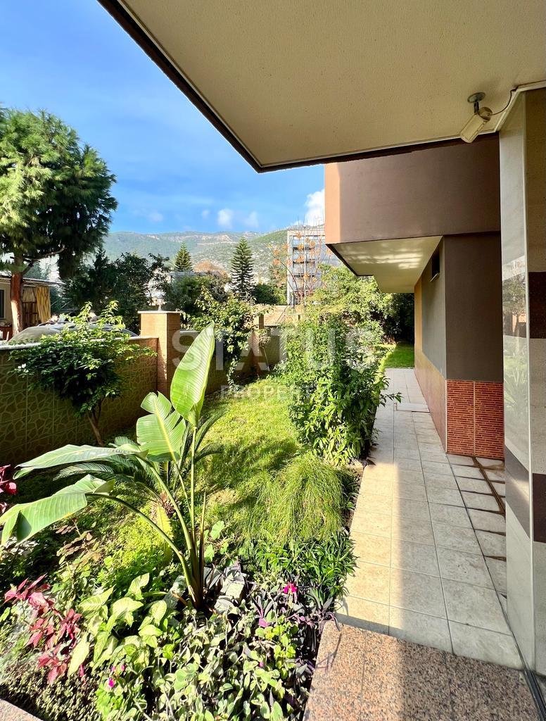 Трехкомнатная просторная квартира на Клеопатре, 125м2 фото 27