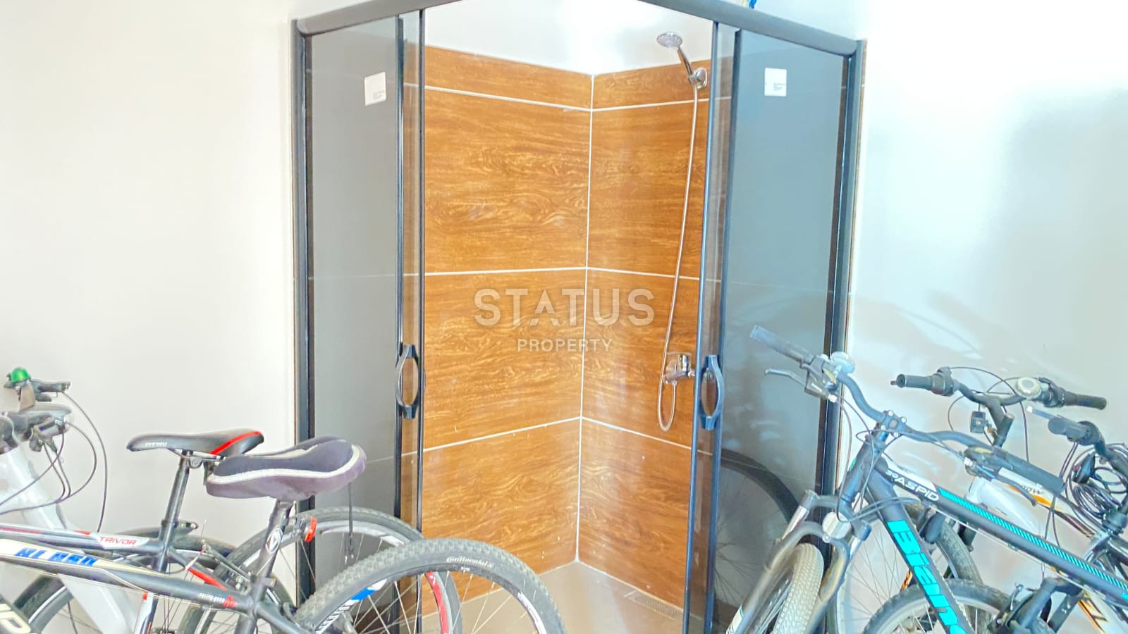 Трехкомнатные меблированные апартаменты в районе Кестель, 87м2 фото 17