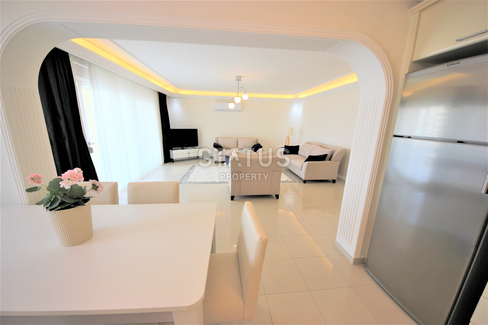 Просторная трёхкомнатная квартира в масштабном комплексе в Махмутларе. 170м2 фото 3