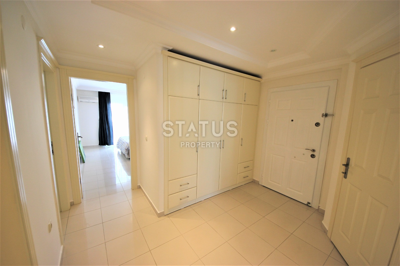 Просторная трёхкомнатная квартира в масштабном комплексе в Махмутларе. 170м2 фото 6