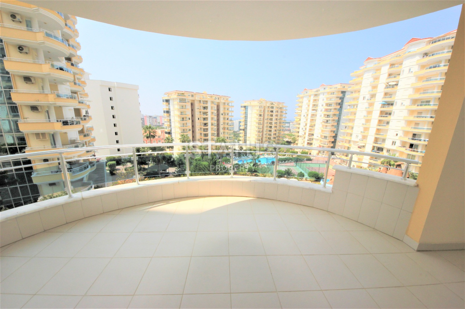 Просторная трёхкомнатная квартира в масштабном комплексе в Махмутларе. 170м2 фото 13