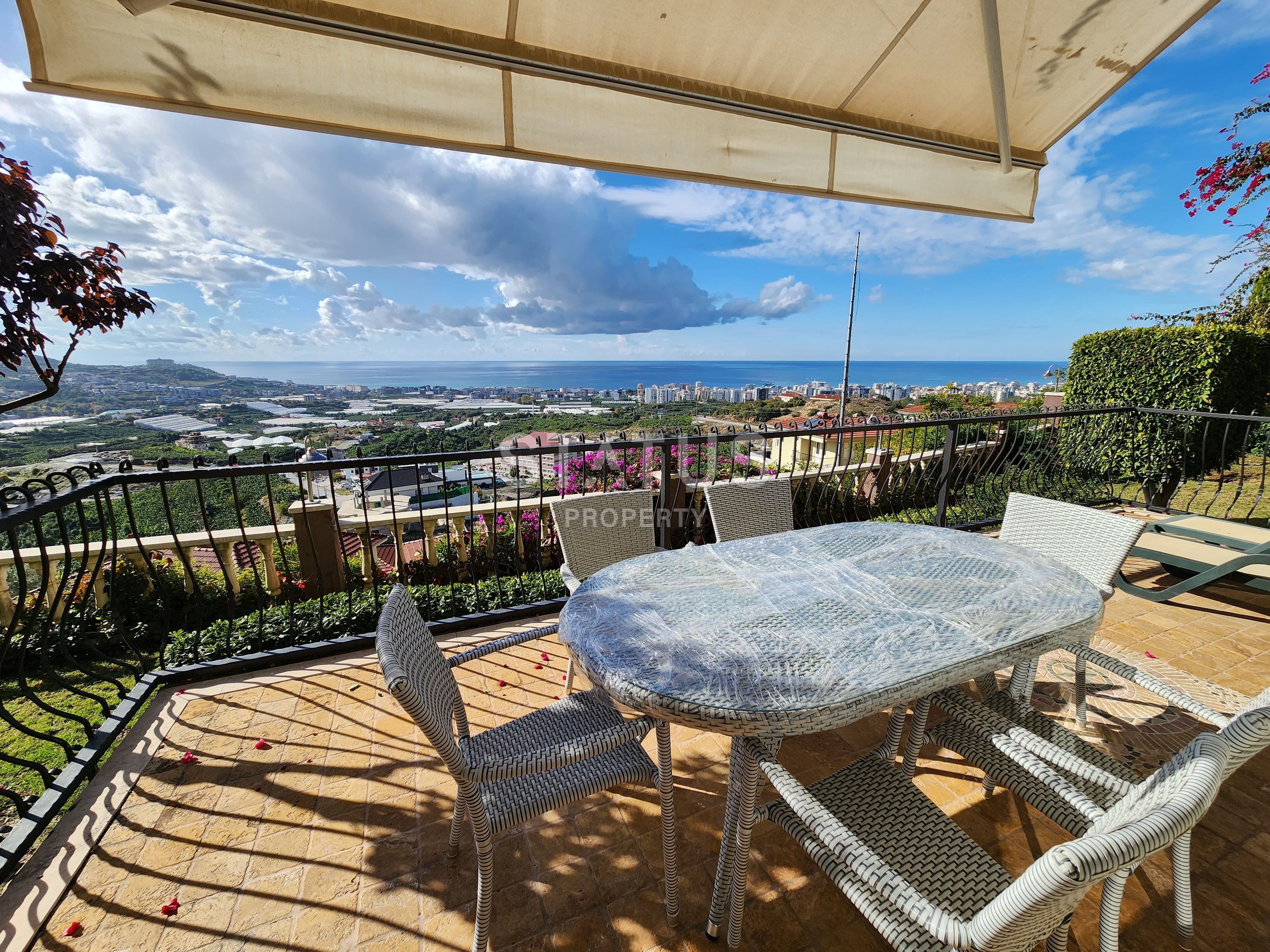 Furnished villa 3+1 in a luxury complex, 170 m2 фото 10