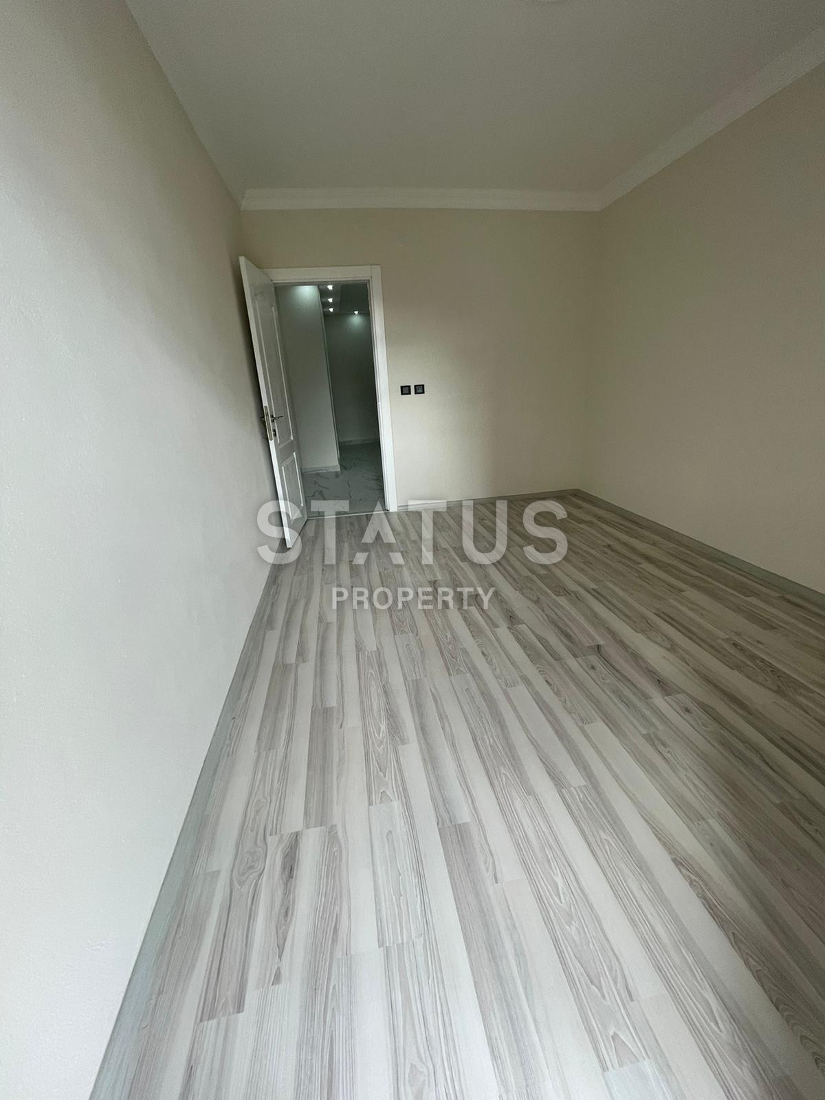 Четырехкомнатная квартира со свежим ремонтом без техники и мебели в Оба, 150 м2 фото 8