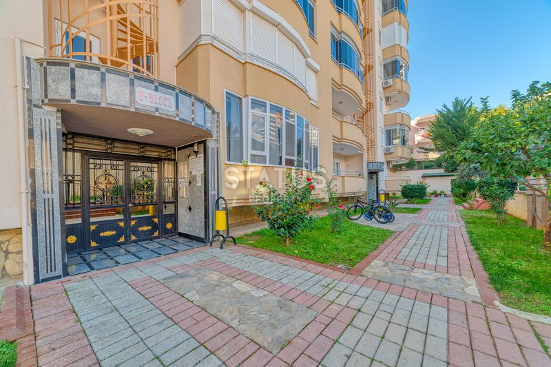 Three-room furnished apartment in Mahmutlar district. 125m2 фото 26