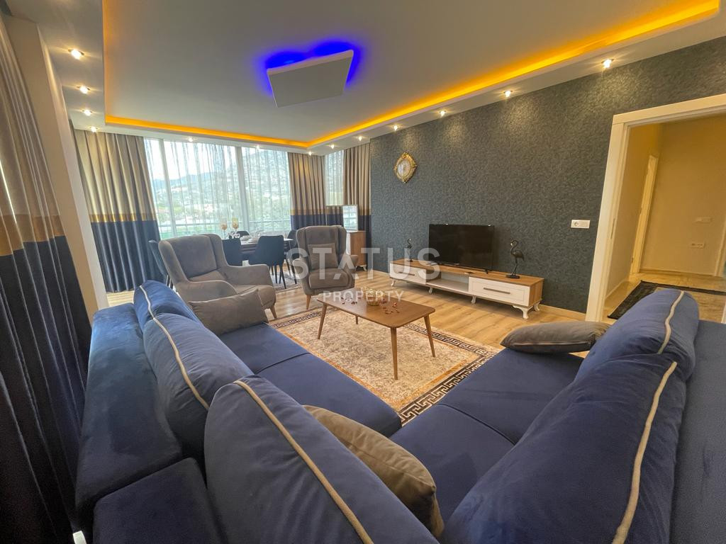 Three-room apartment with sea view, 400 meters from the sea, Mahmutlar district. 120m2. фото 5