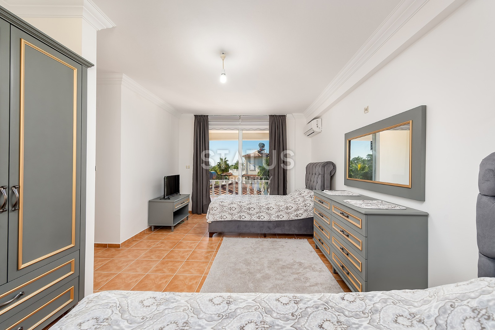 Отдельная вилла с тремя спальнями и бассейном в районе Авсаллар, 185 м2 фото 7