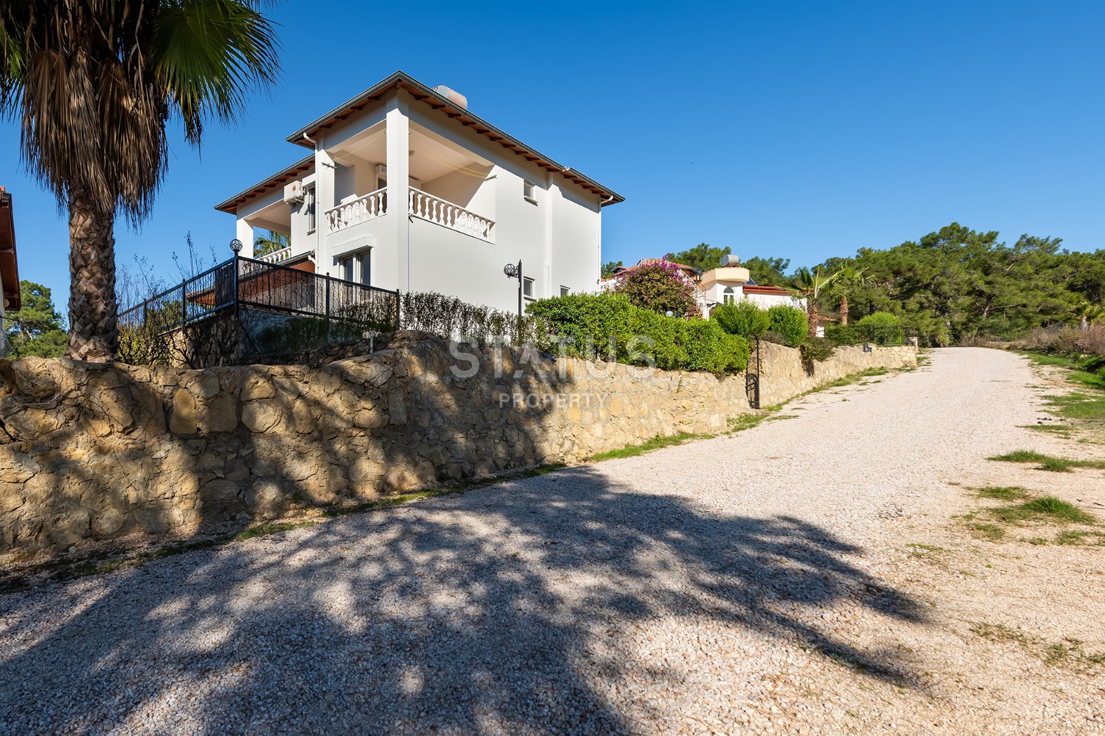 Отдельная вилла с тремя спальнями и бассейном в районе Авсаллар, 185 м2 фото 20