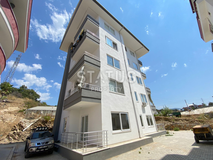 Трёхкомнатная новая квартира с отдельной кухней в Конаклы.115м2 фото 1