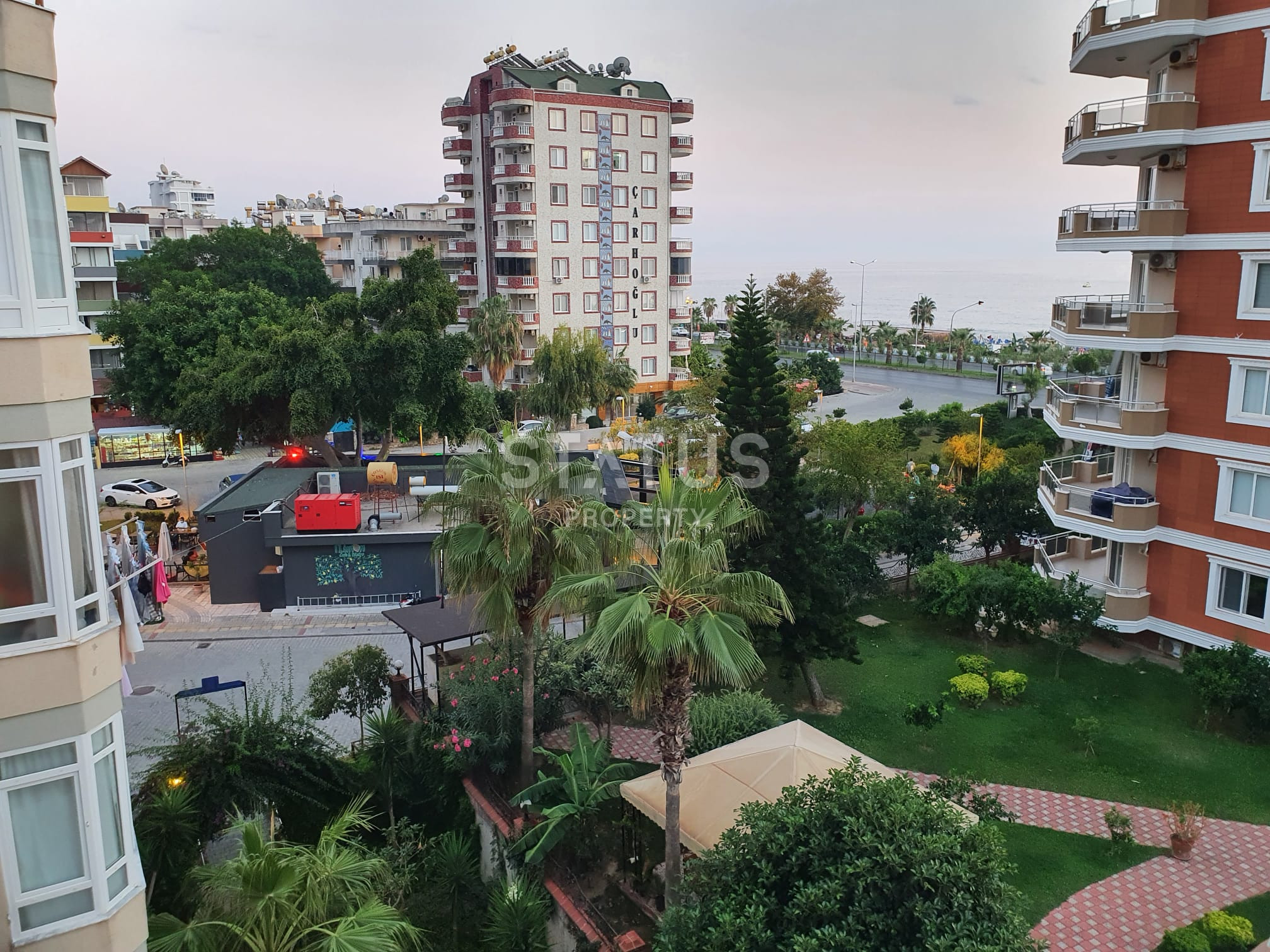 Трёхкомнатная квартира в 50м от моря в Махмутларе. 85м2 фото 18