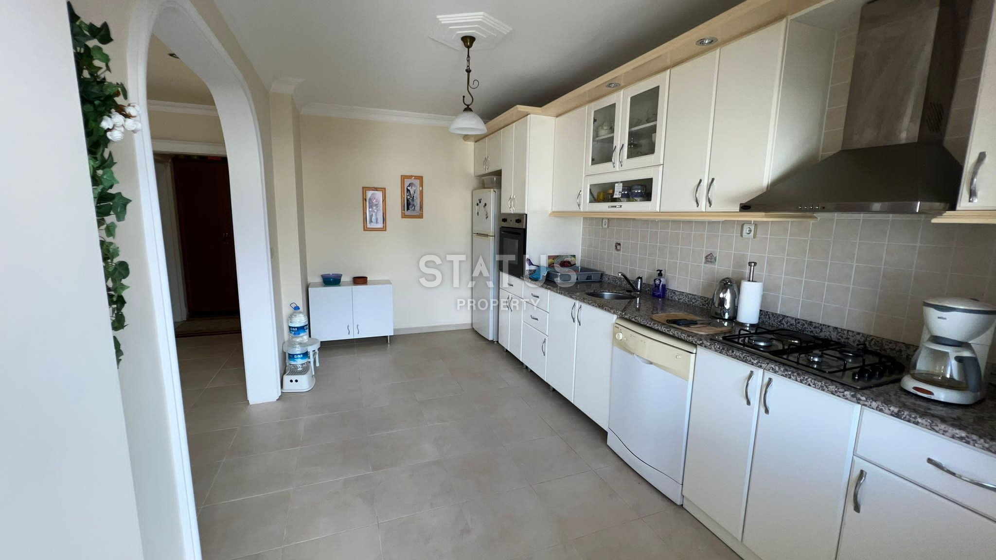 Просторная четырехкомнатная квартира в центре Аланьи, 160 м2 фото 10