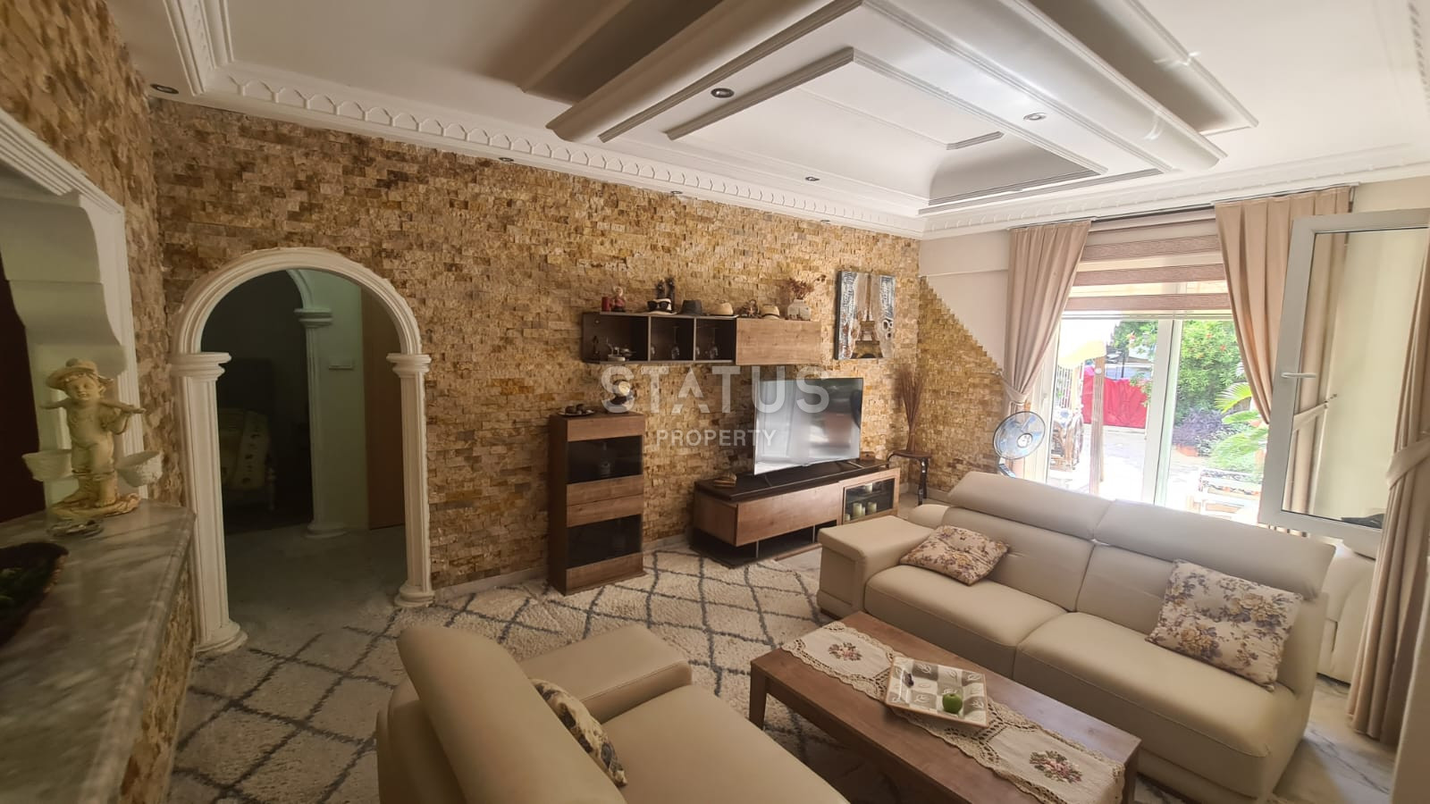 Трёхкомнатная меблированная квартира в 200м от моря в ОБА. 90м2 фото 1