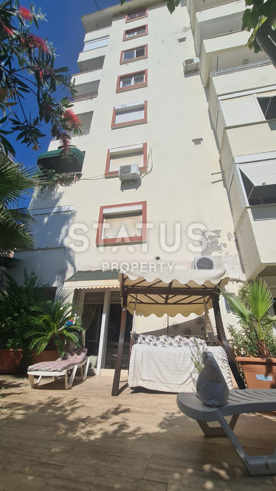 Three-room furnished apartment 200m from the sea in OBA. 90m2 фото 33