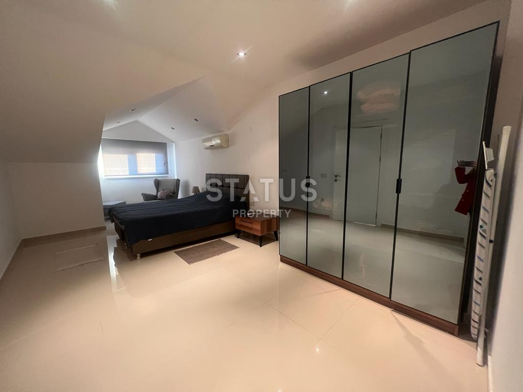 Duplex apartment 3+1 in the heart of Alanya, 150 m2. фото 17