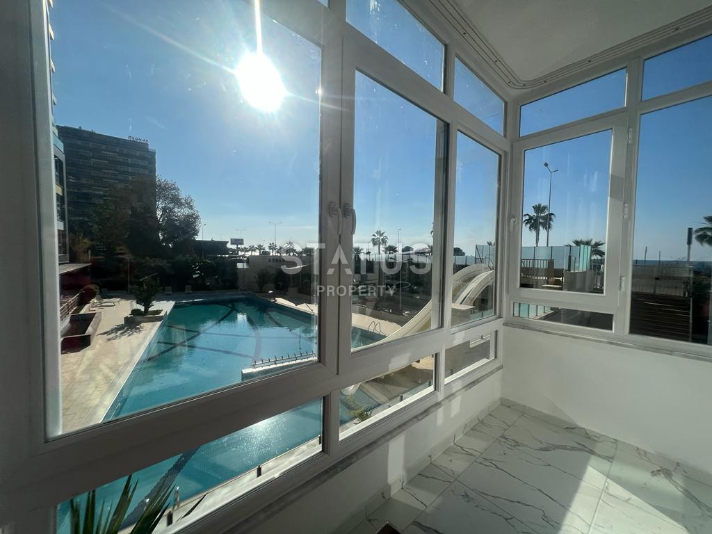 Bright spacious apartment in the first coastline in Mahmutlar. 110m2 фото 12