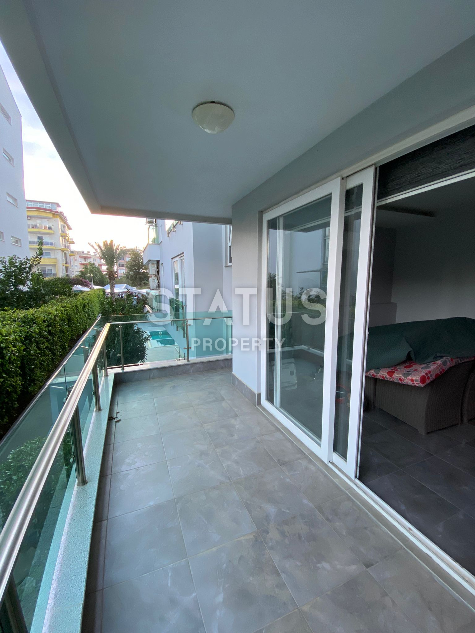 Bright furnished apartment 150m from the sea in OBA. 60m2 фото 9