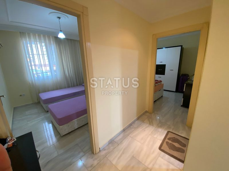 Spacious three-room apartment with a good location in OBA. 120m2 фото 5