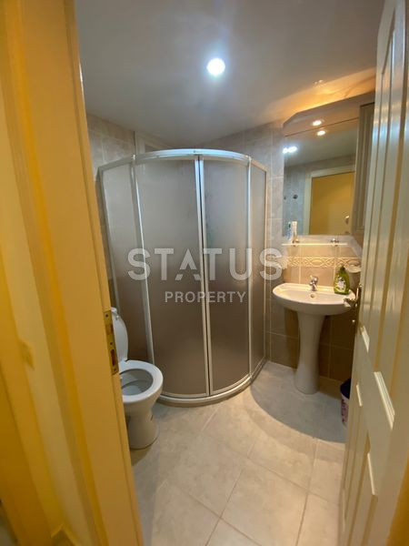 Spacious three-room apartment with a good location in OBA. 120m2 фото 11