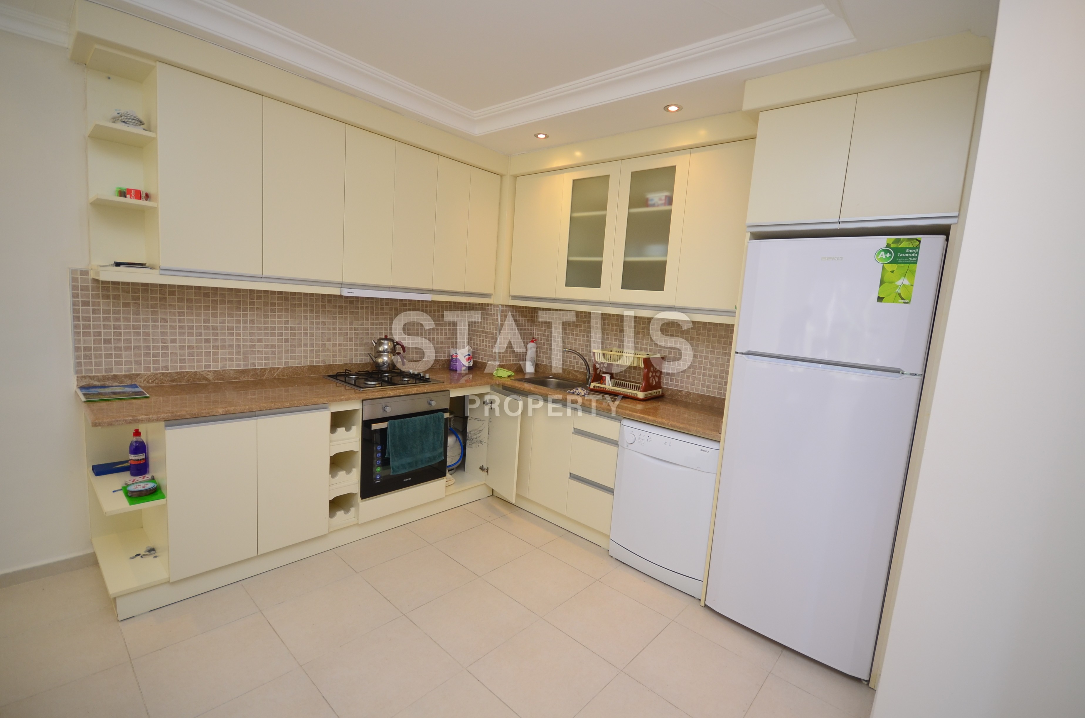 Меблированные трехкомнатные апартаменты в комплексе с инфраструктурой в Махмутларе, 100 м2 фото 11